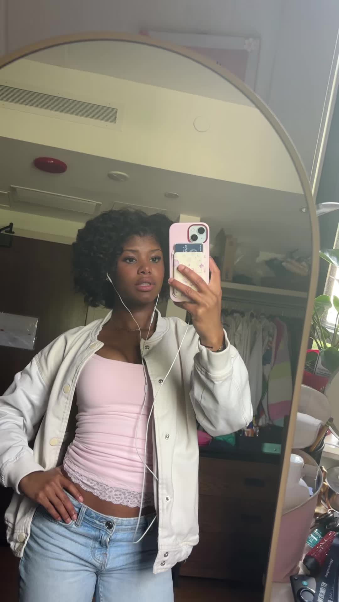 @Djoonicka (Joo-NEE-Kah)