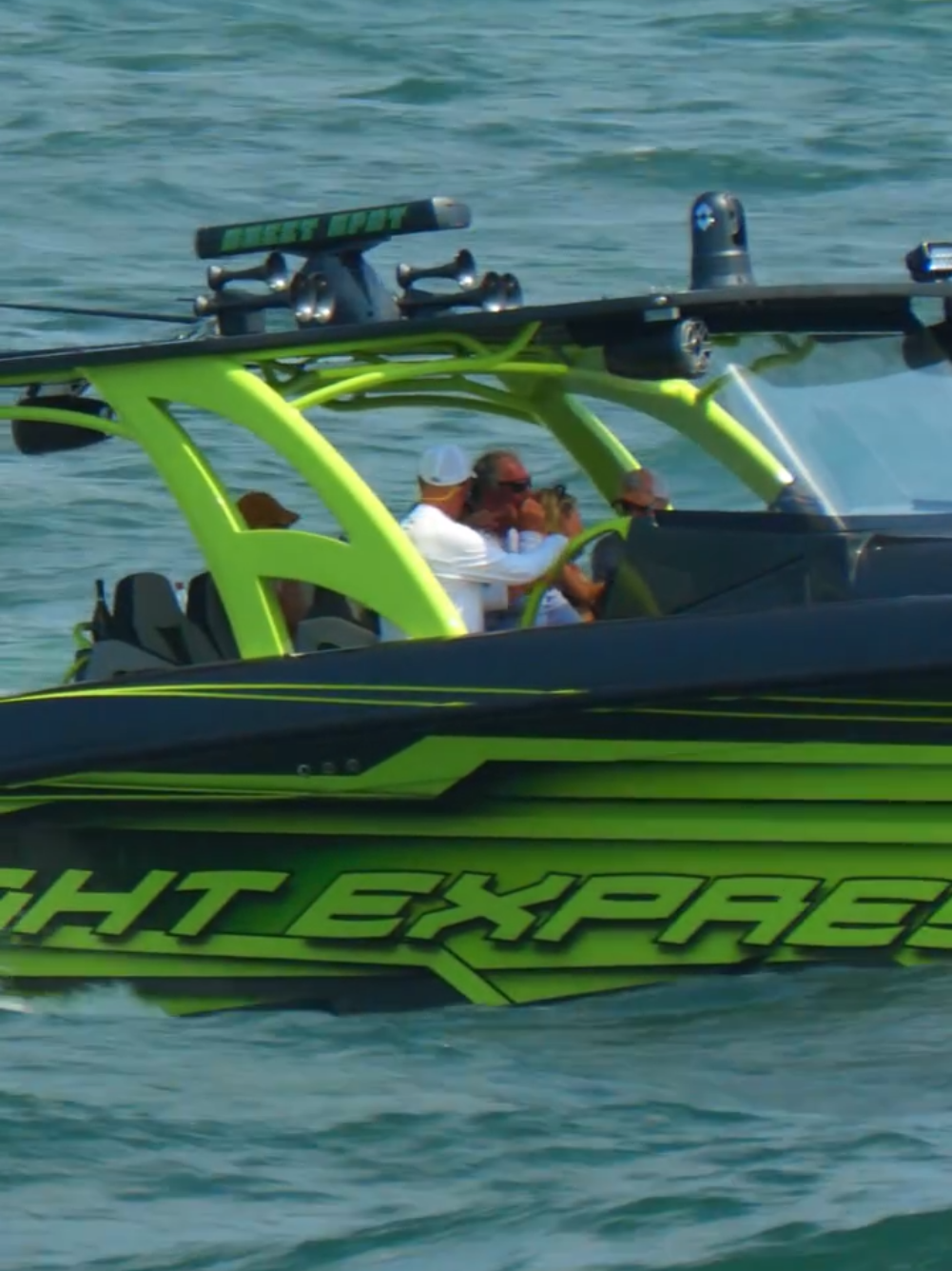 @Donaldson Yachts 🇺🇲