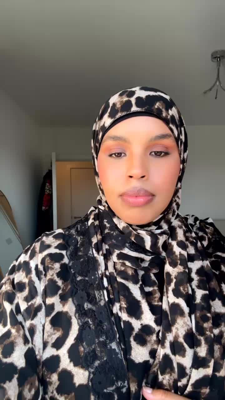 @Aisha🧸