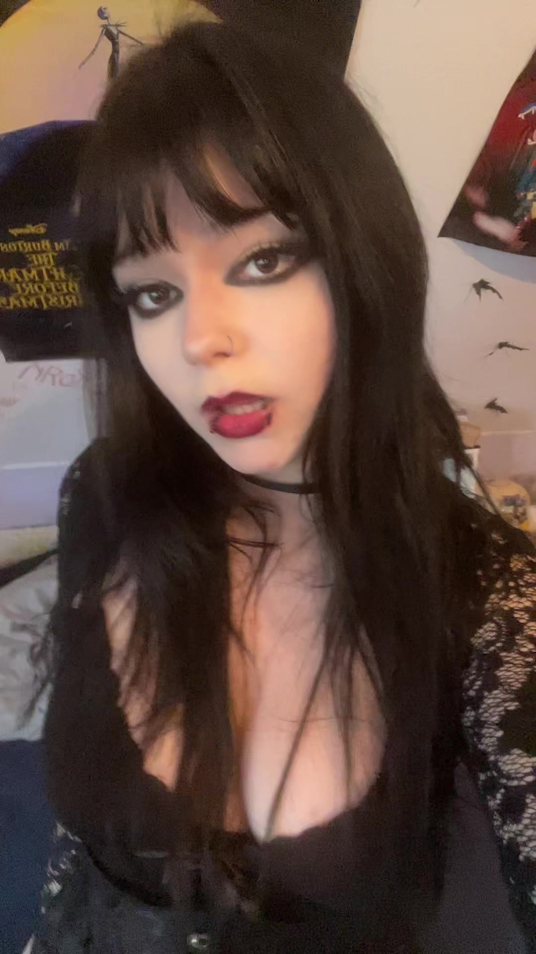 @♫⃠