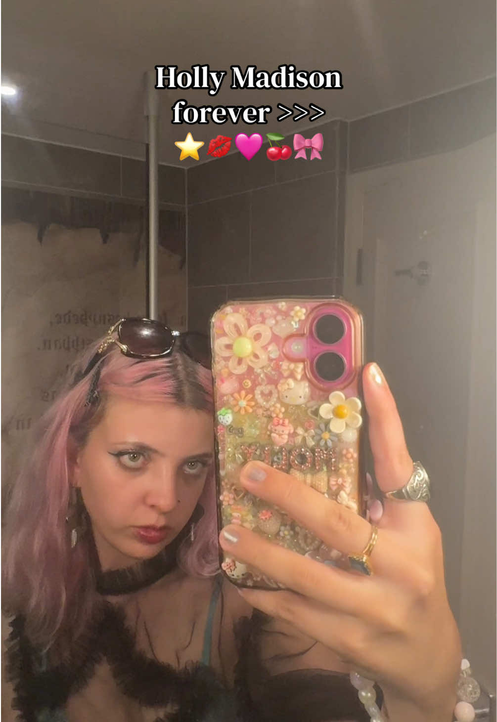 @molly 🫧🍓🎀🩵