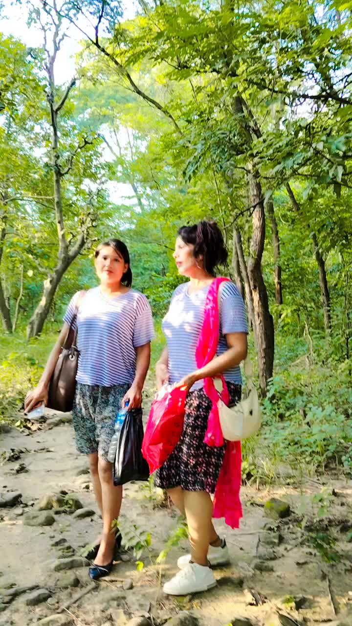 @Paru Bhatt