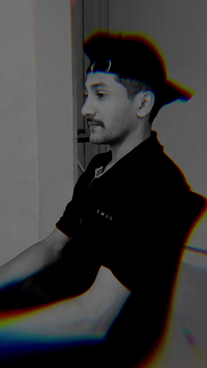 @𓆩🇸𓆪नम👻😻