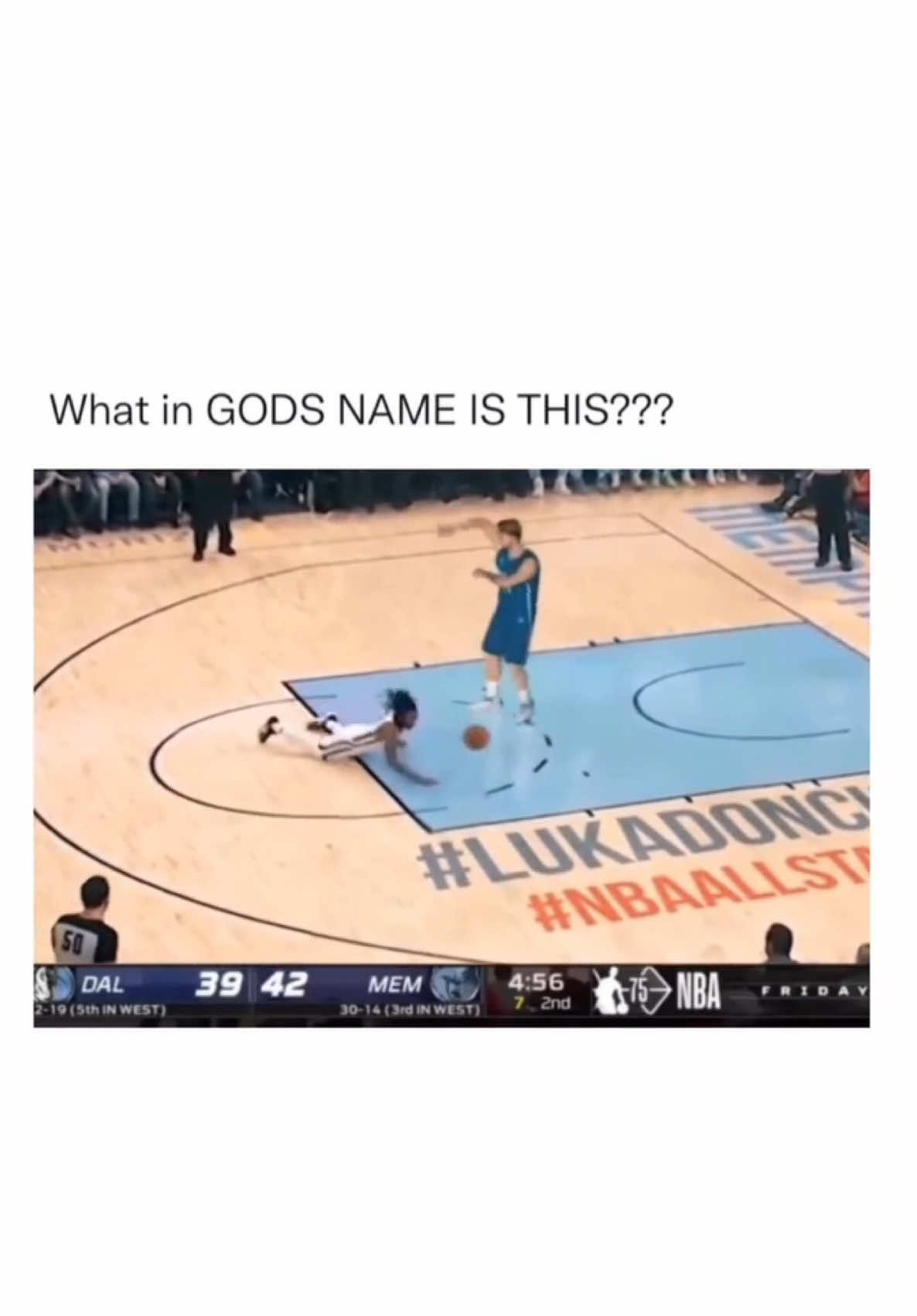 @DUNK | BASKETBALL