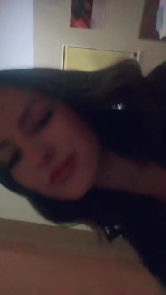 @Ayveen🤟