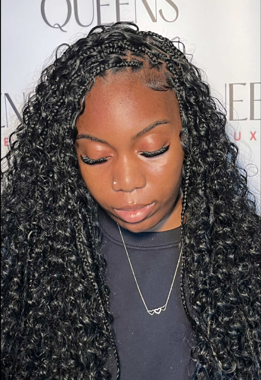 @queensluxe