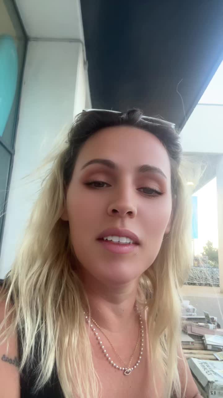 @Crazy girl