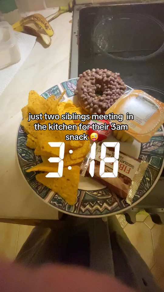@iz<3