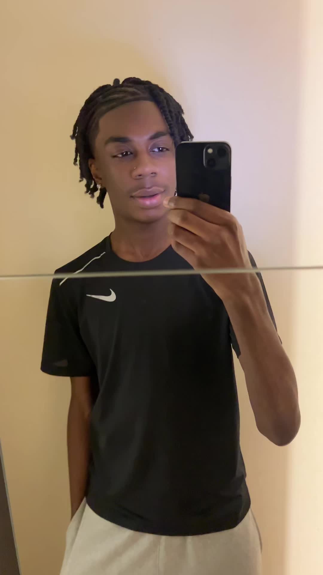 @𝑅 𝑀