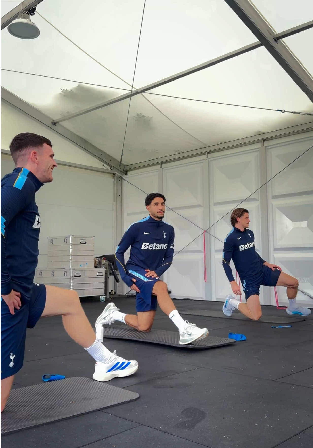 @spursofficial