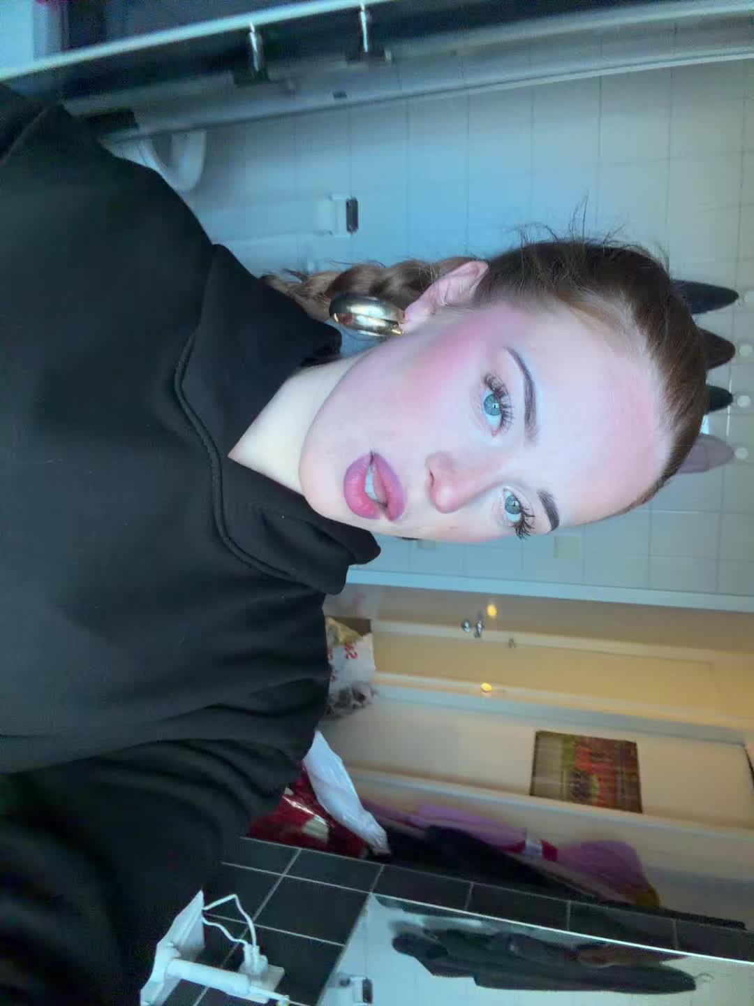 @juliasabelll