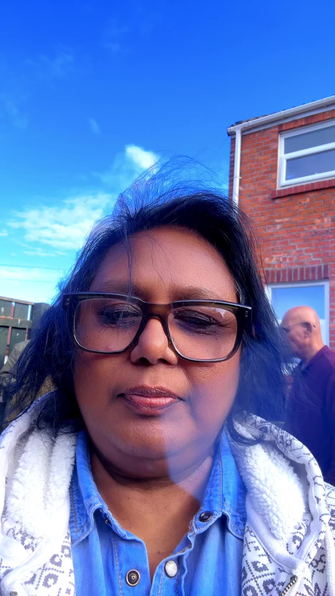 @SS🎤Gee🎶🇬🇧❤️🇱🇰