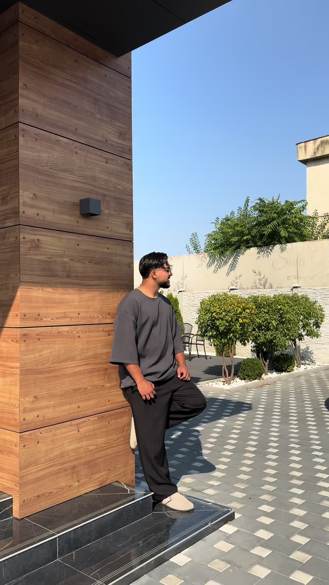 @𝐃 𝐀 𝐕 𝐈 𝐃 𝐇.