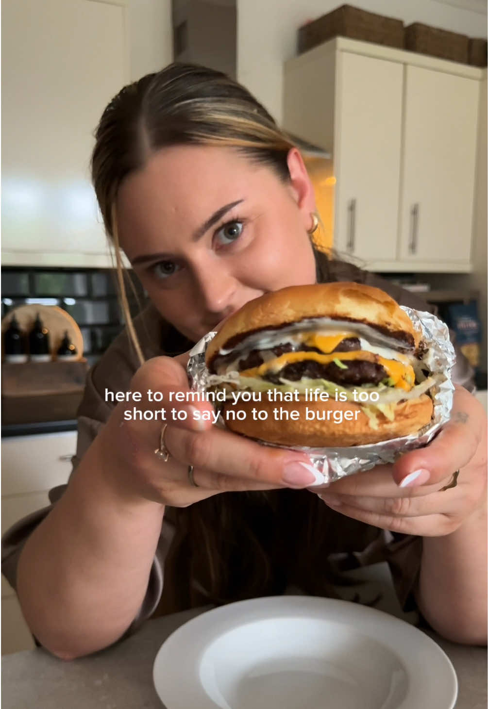 @Laura Kersev