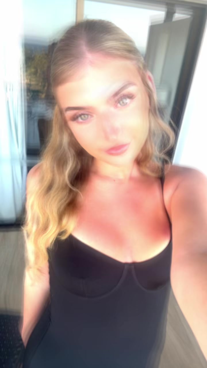 @anniemcl_