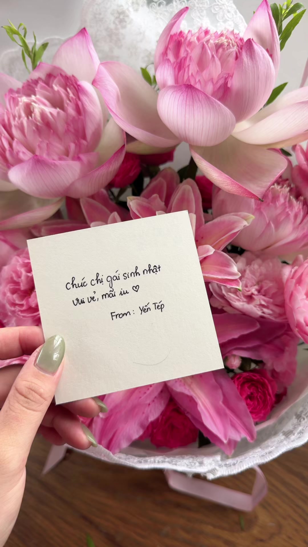 @Ỏn Ẻn