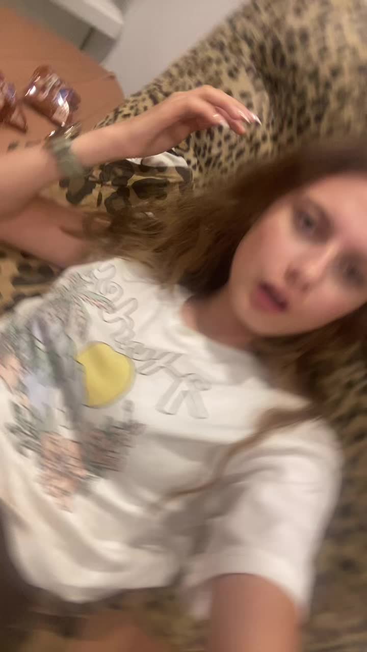 @Zoezarembaevans(mainaccount)