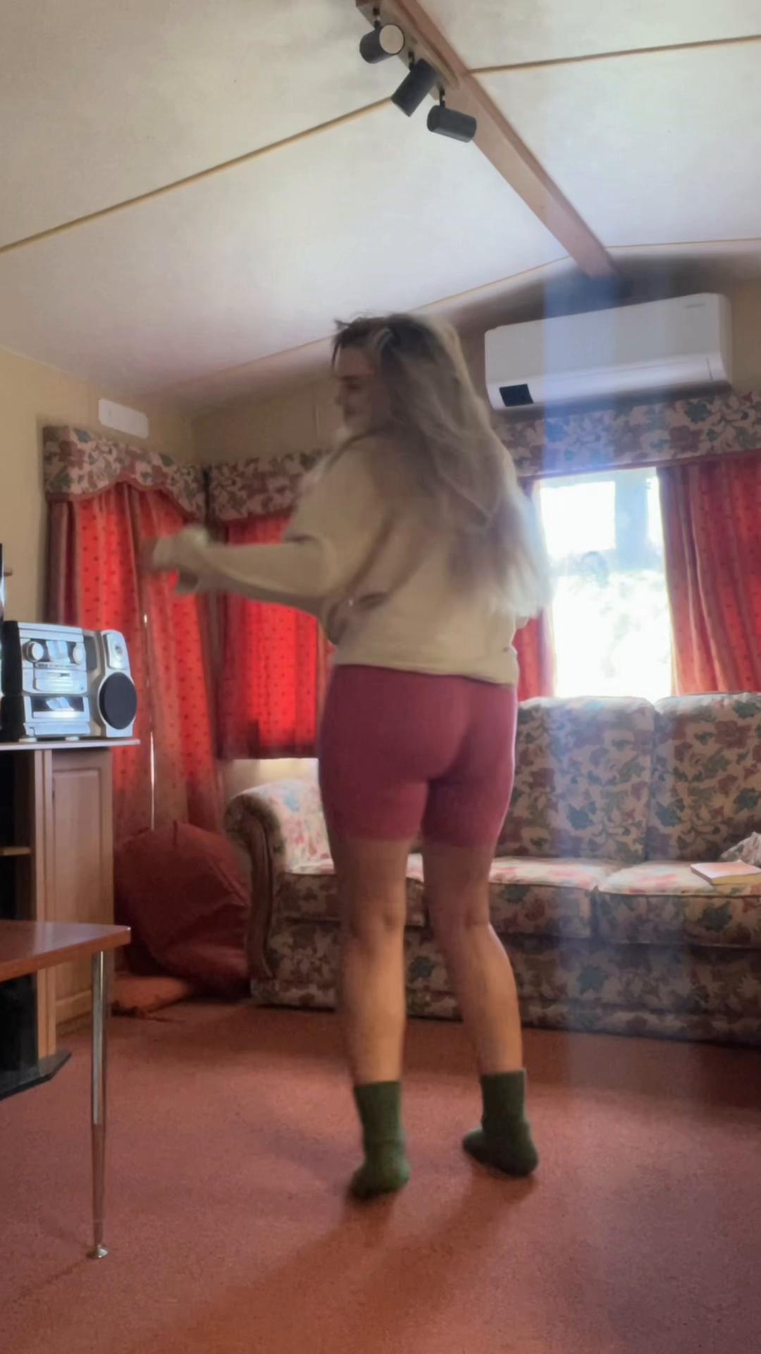 @Jotvilė