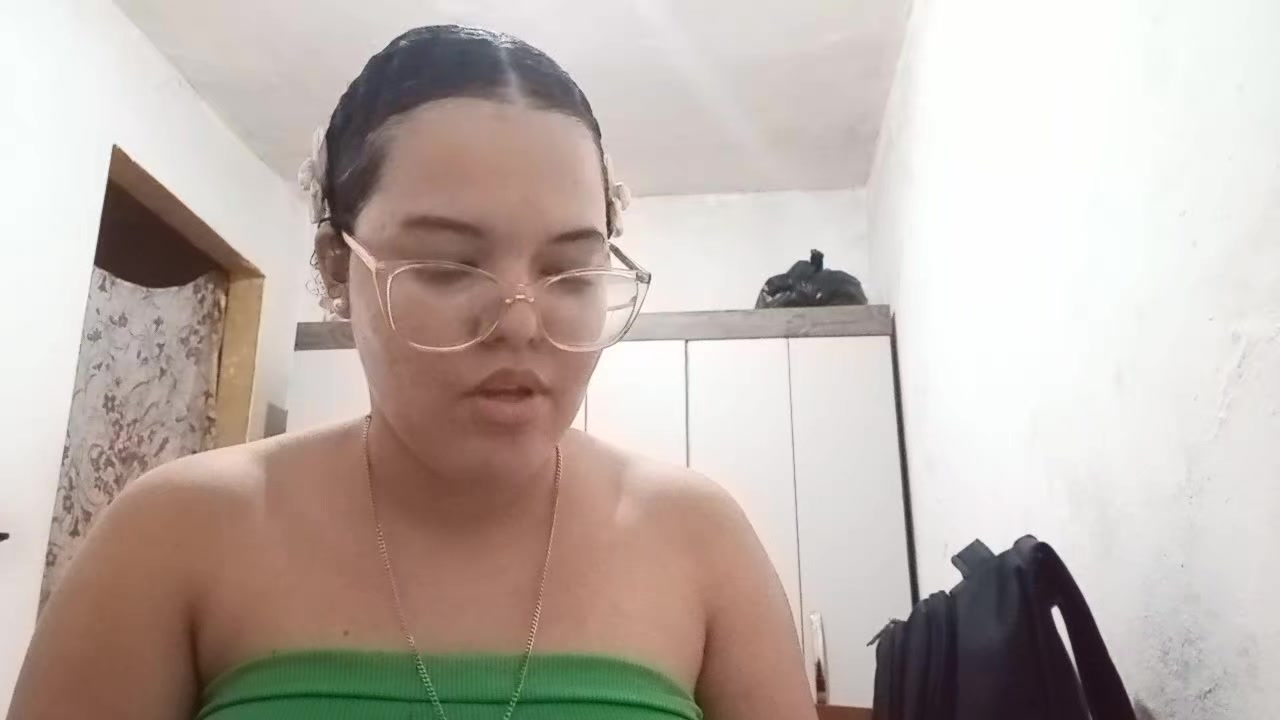 @Emilly Maria