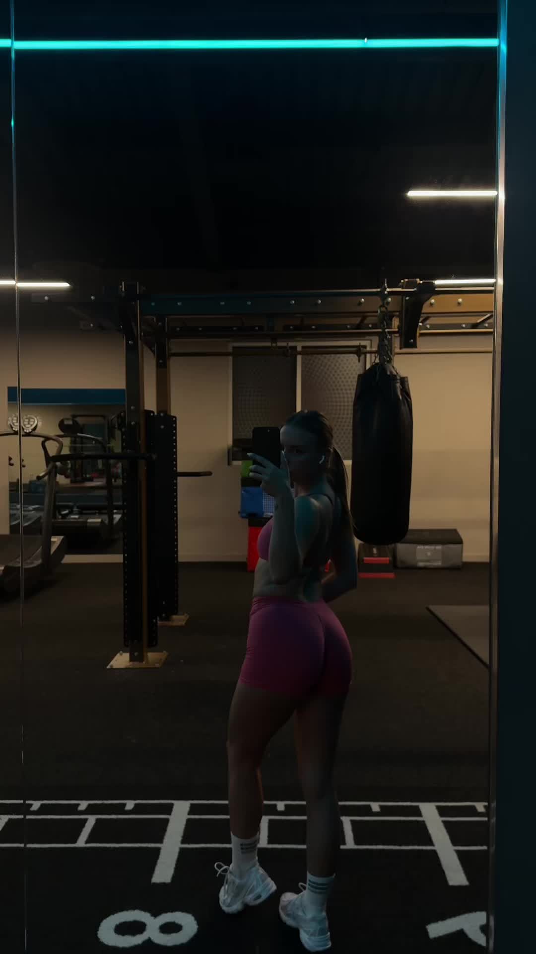 @axgxc