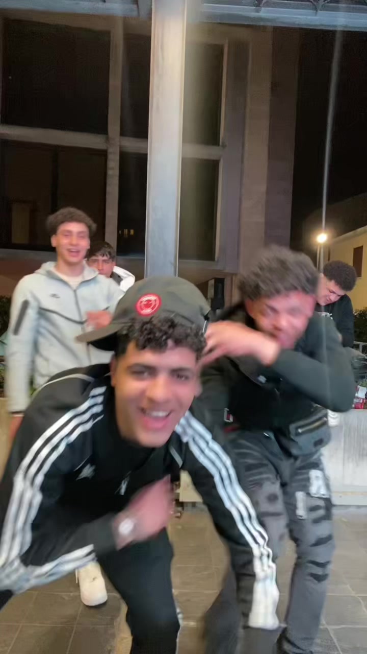 @Karim è bandito adesso 🪬🕊️