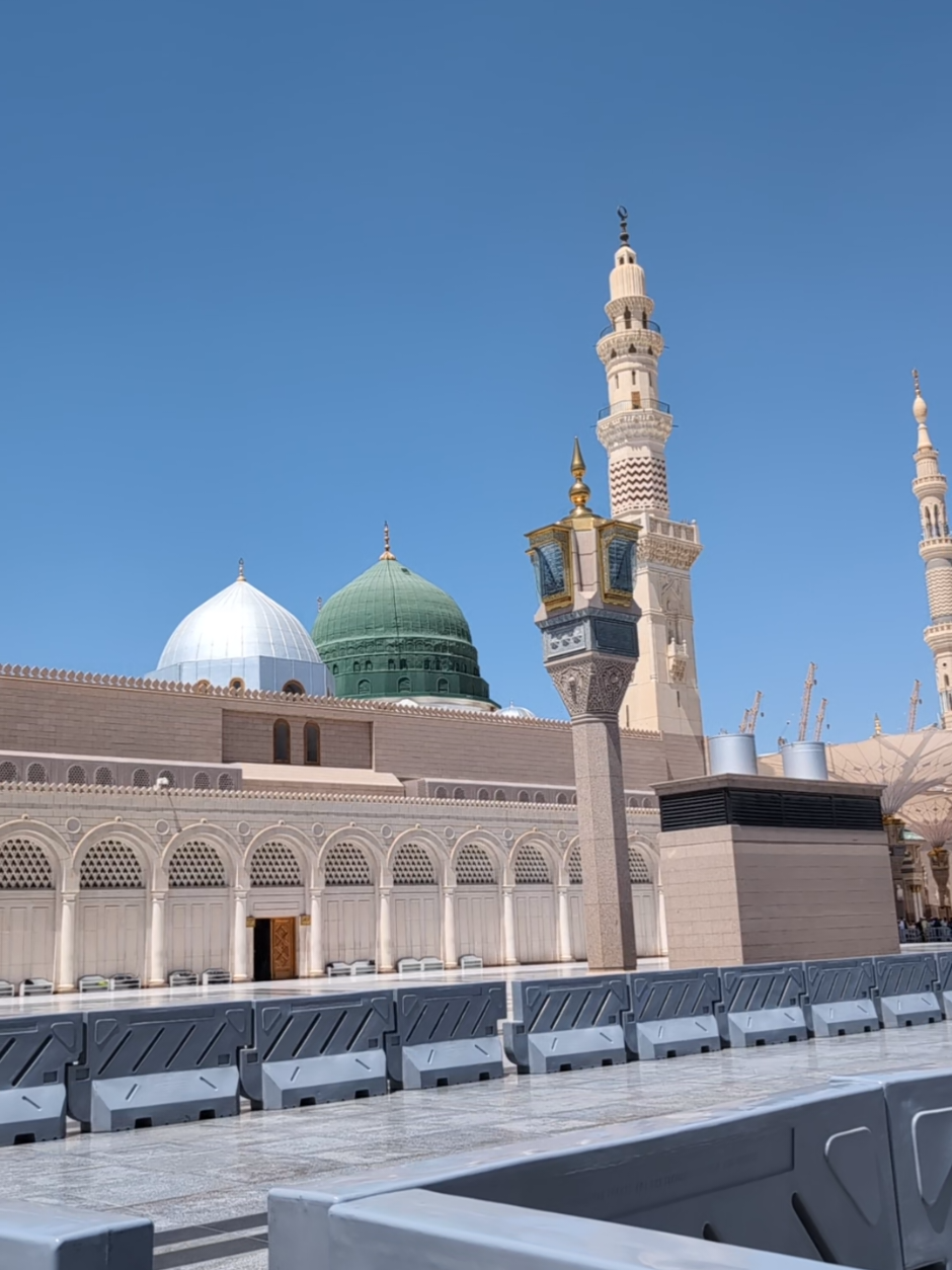 @MOUZAM KHOSA