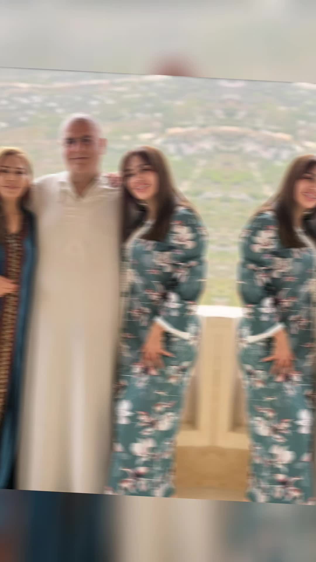@Hasna Saeed