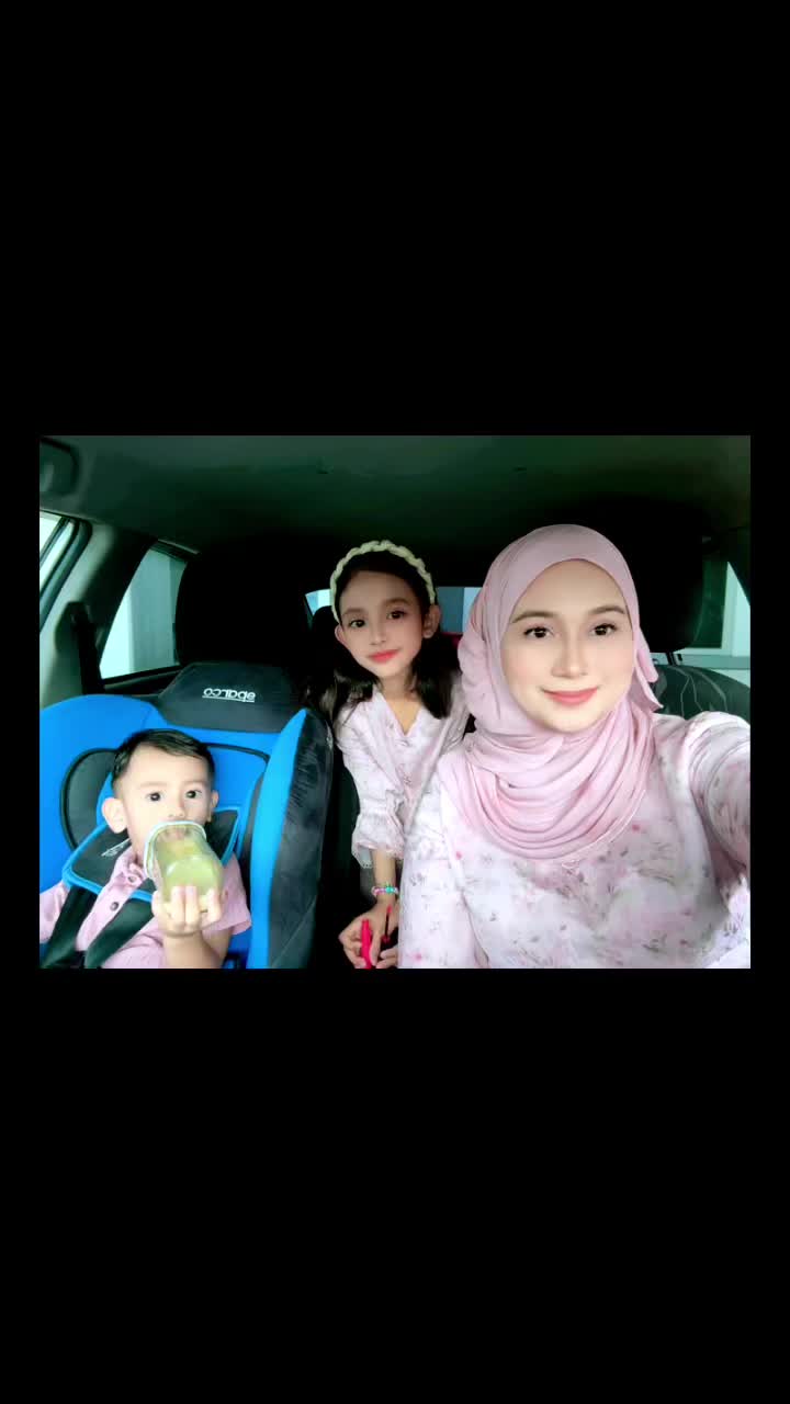 @mekka_elicka