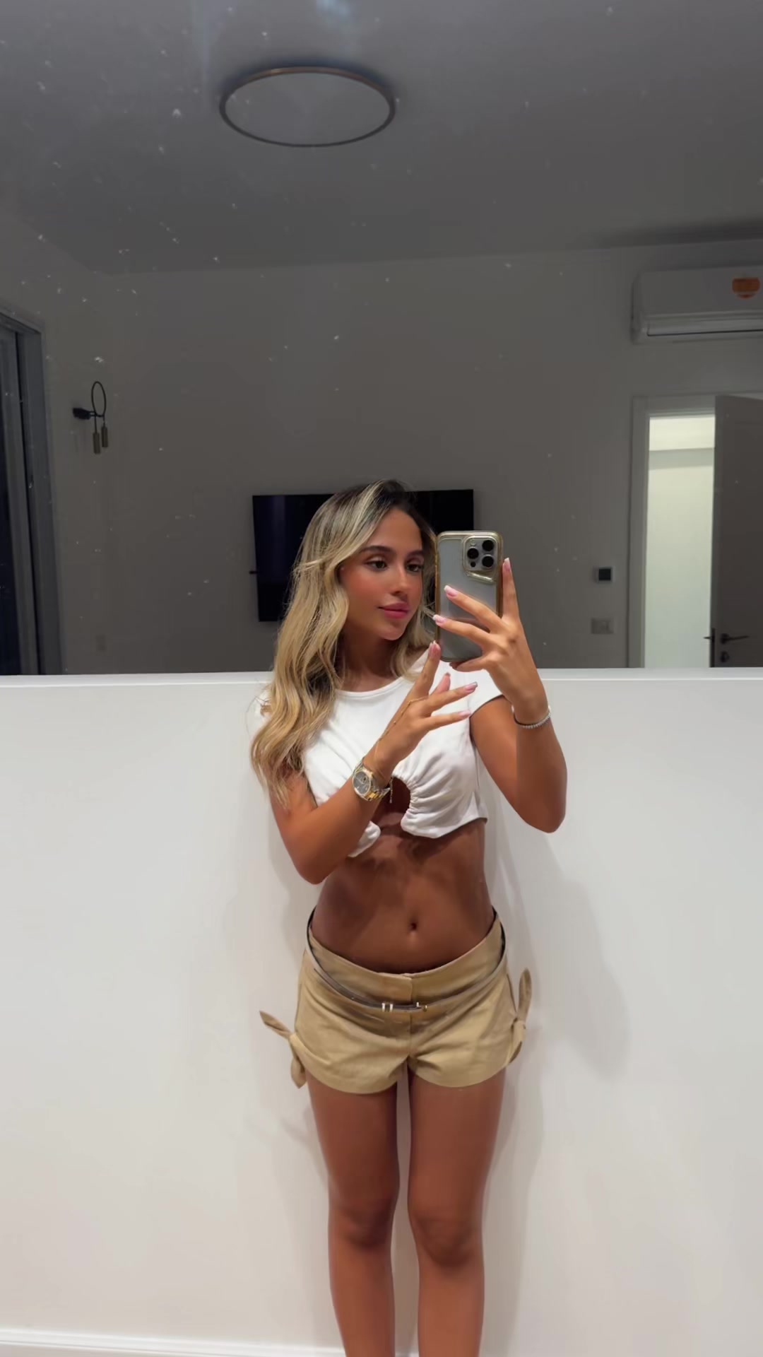 @neta.janach