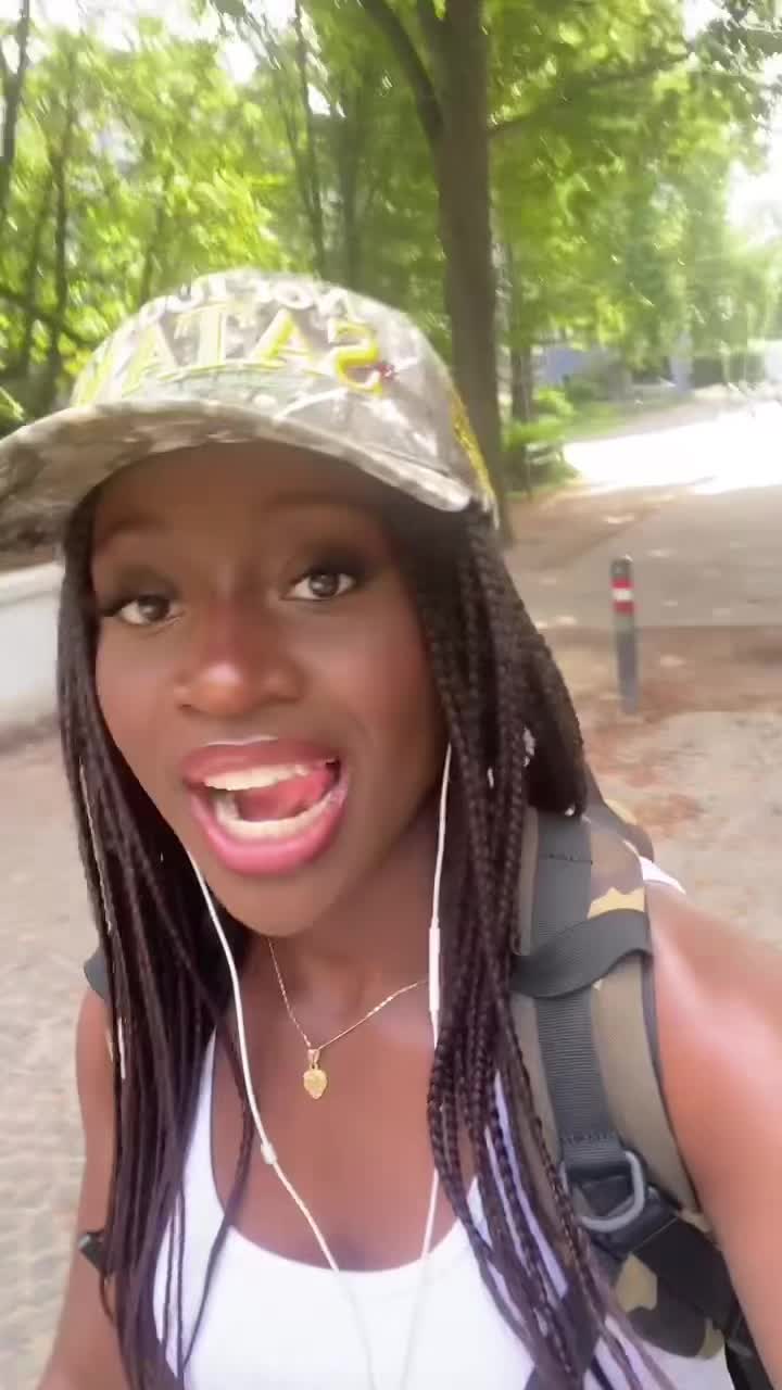 @&Uuml;rsilla