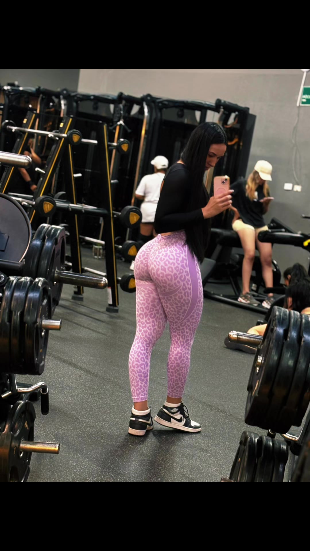 @Yisel Cordero Fit