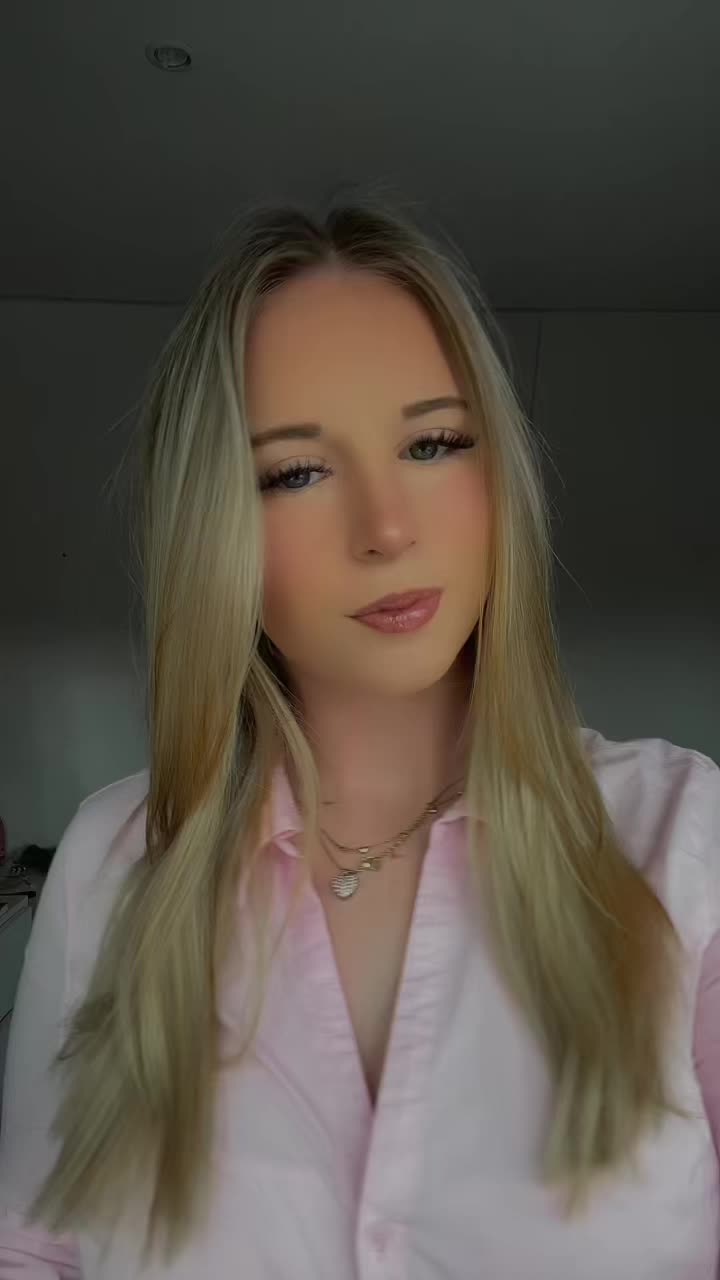 @𝒱𝓇𝒾ℯ𝒹𝒾𝓃𝓃ℯ𝓉𝒿ℯ𝓈ꨄ