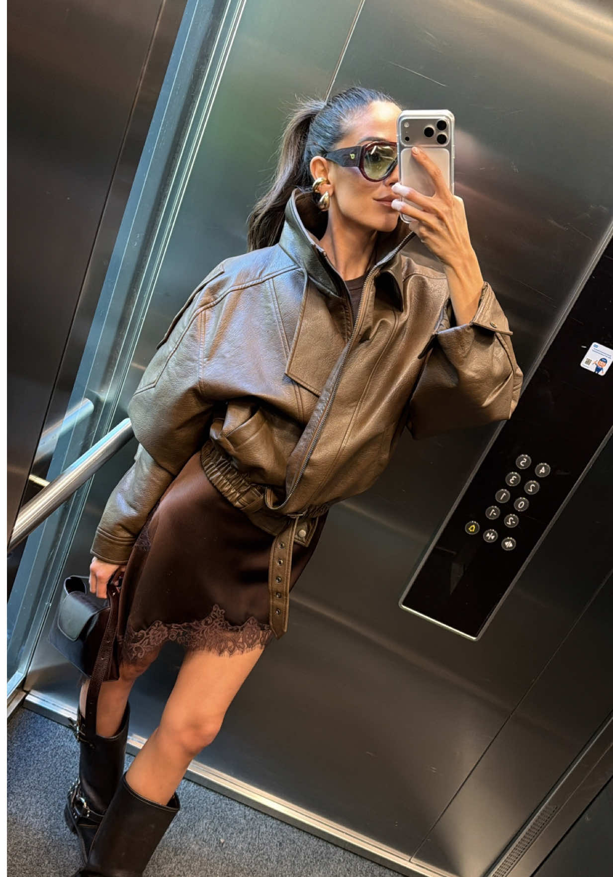 @chiaracarcano