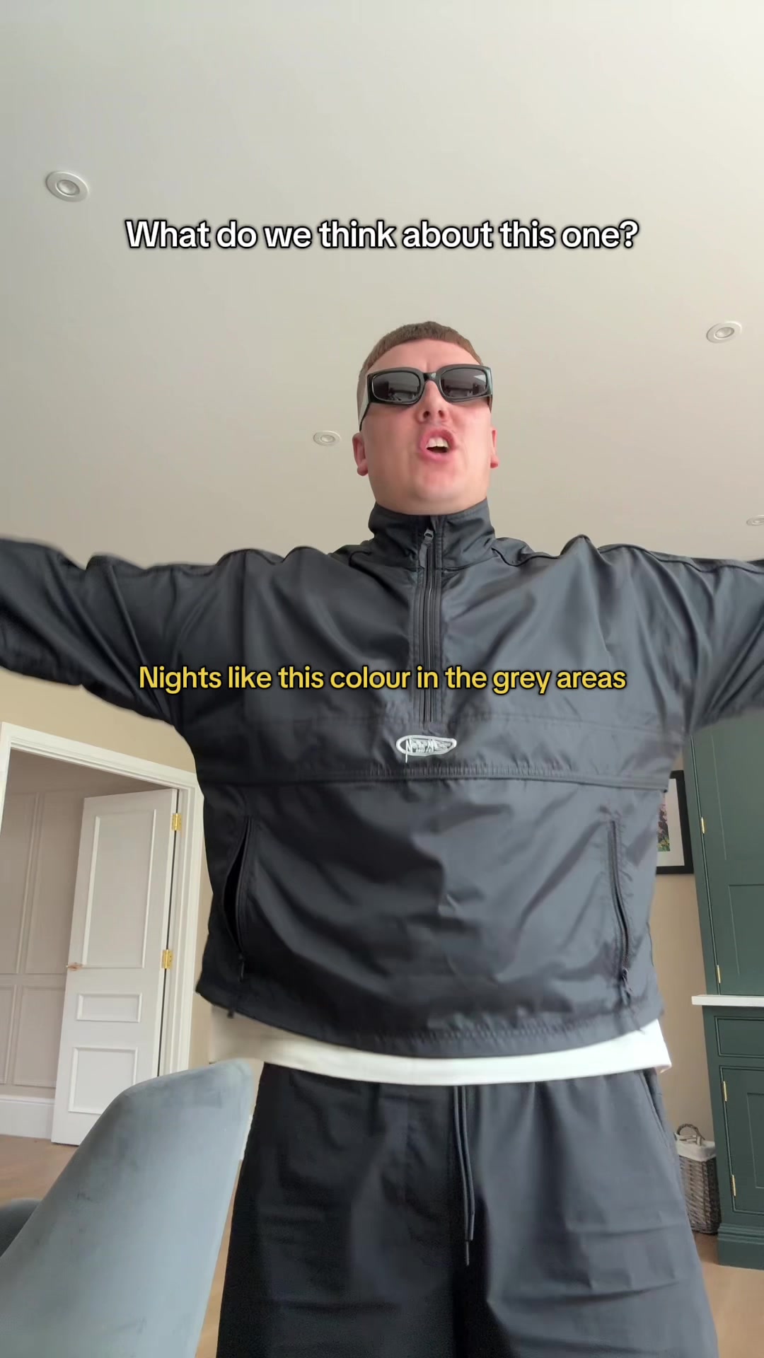 @EV