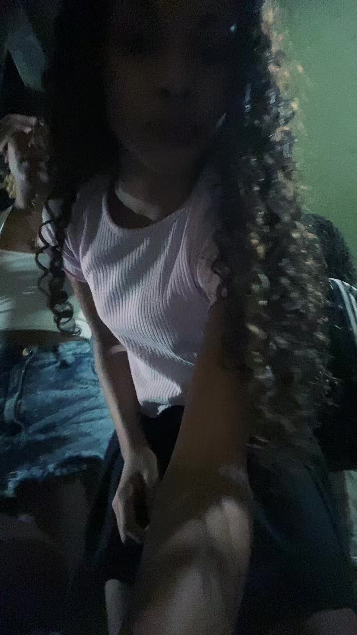@larasimas__