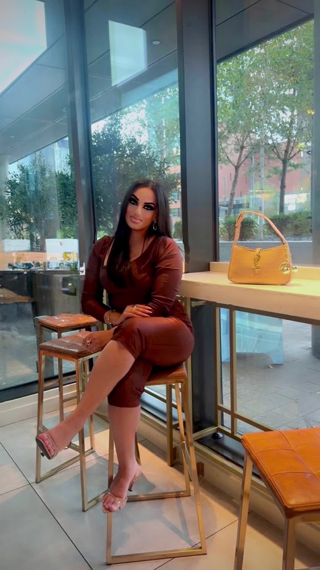@Heenaaaxo