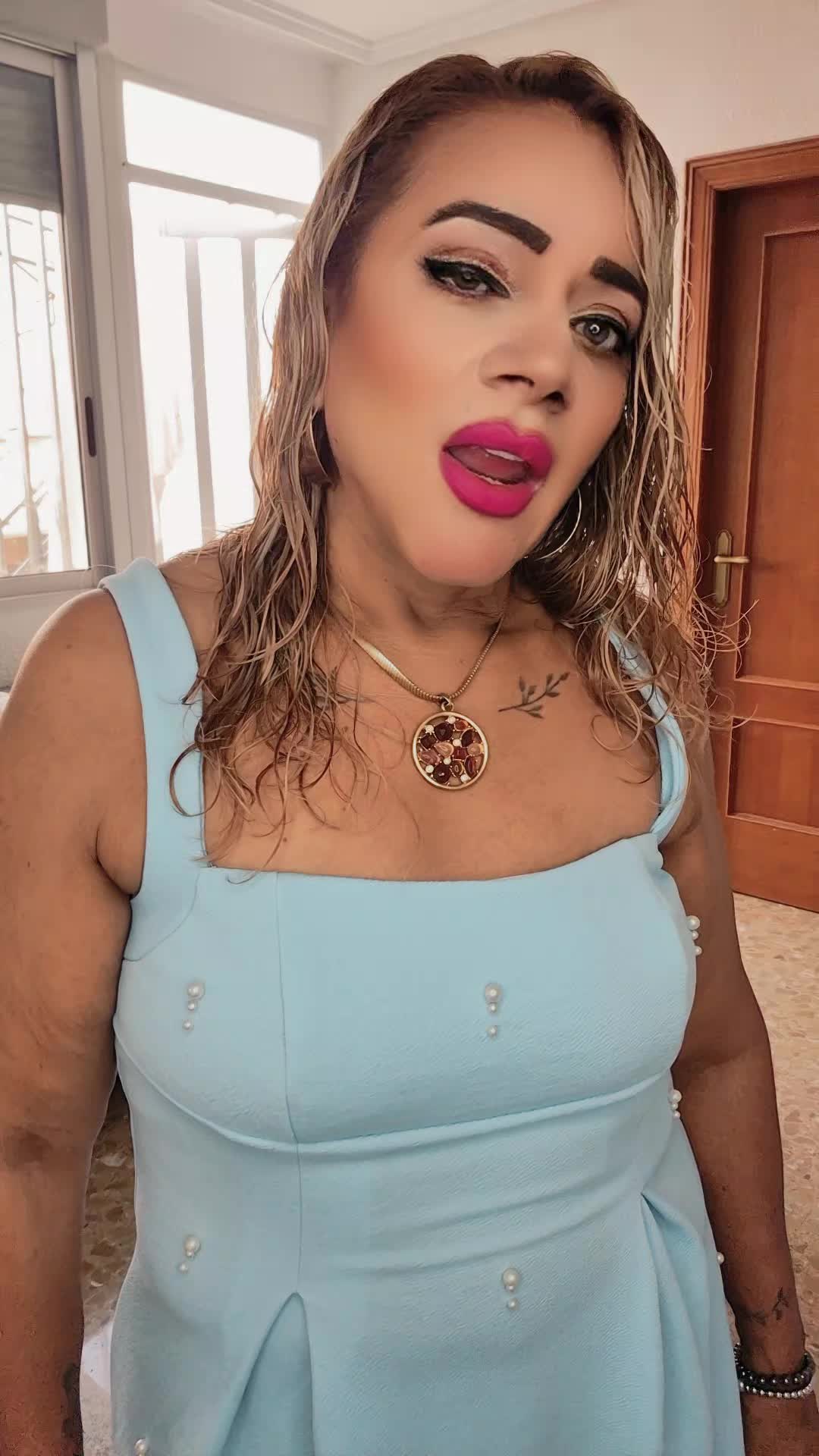 @Rocio Qui&ntilde;onez
