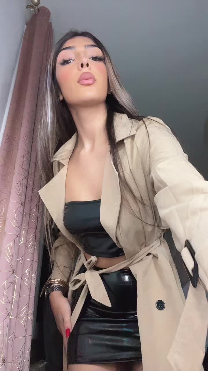 @𝒩𝒶𝓎
