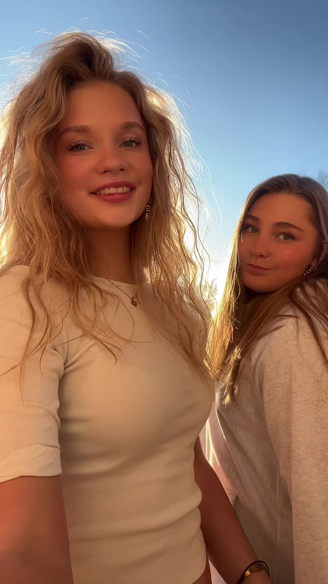 @Emma🌟