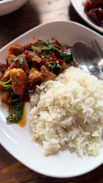 @ชื่อ นิล ชอบกินจริง ๆ นะ