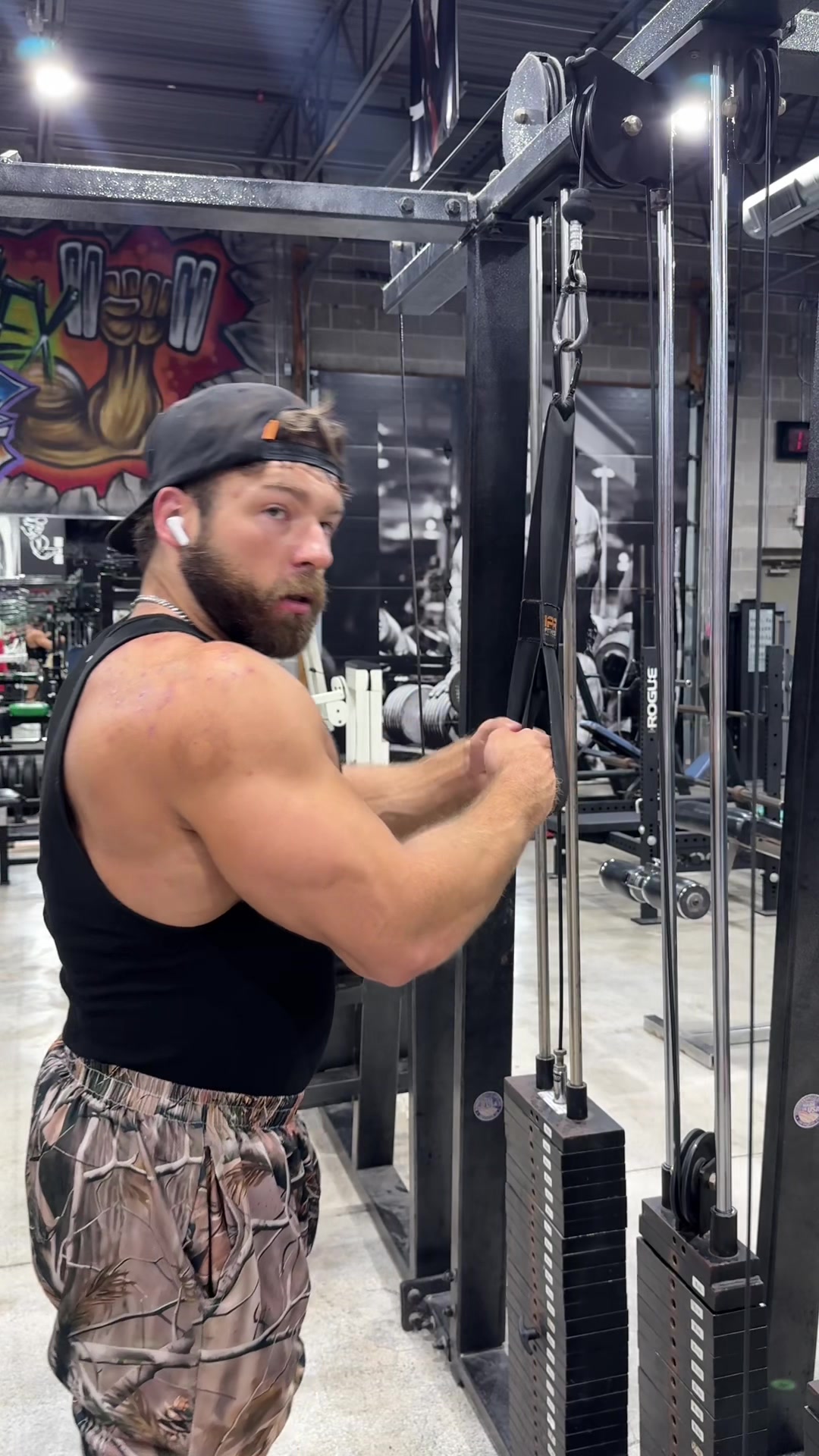 @Alex 🦍