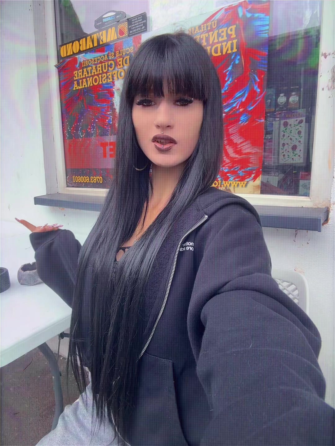 @Ale ale