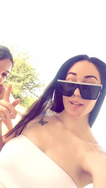 @Andi_❤️