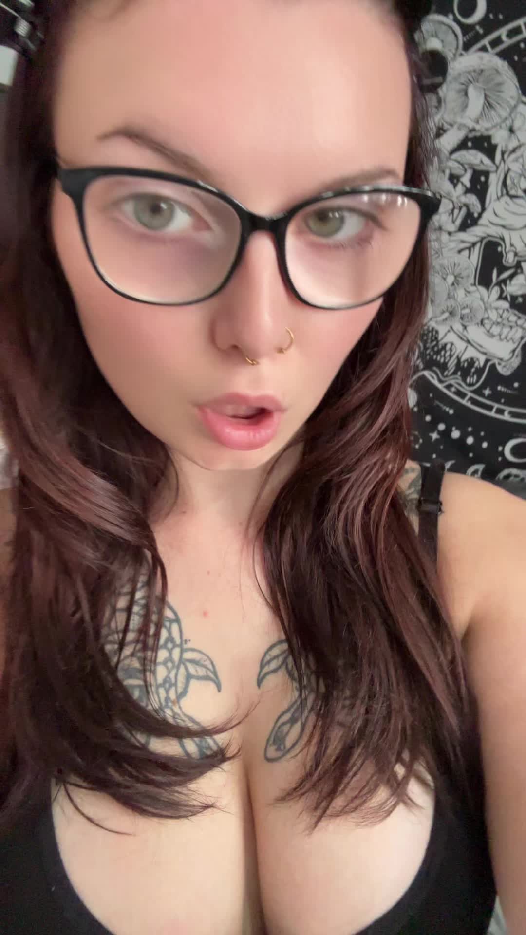 @1xl2m8e5._