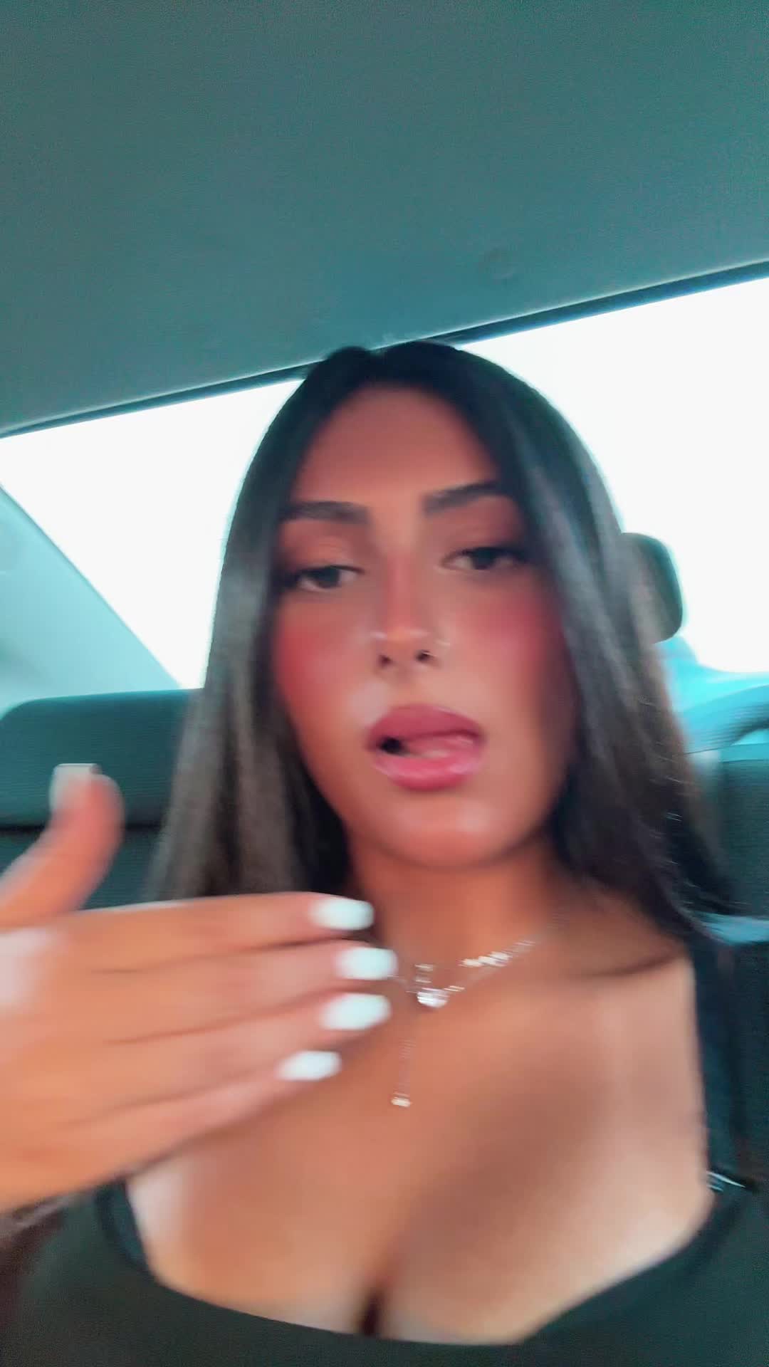 @Leahshamai