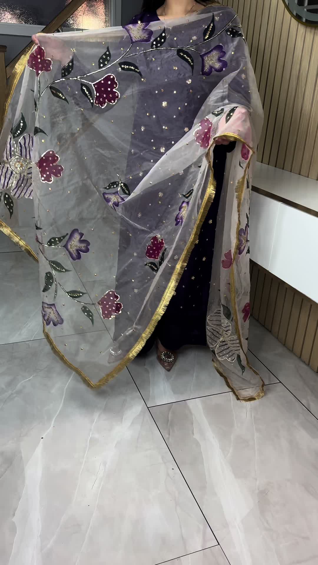 @Zee Boutique