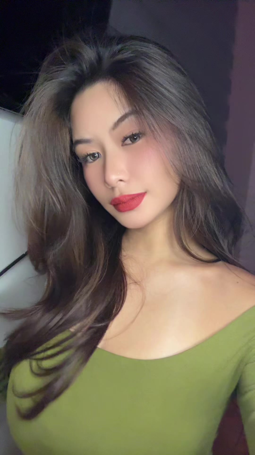 @Chin