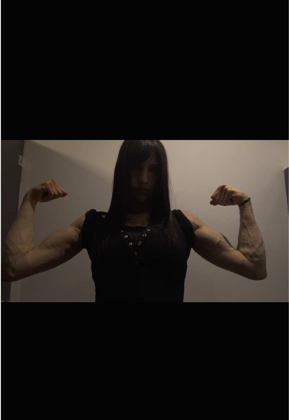 @muscled0ll