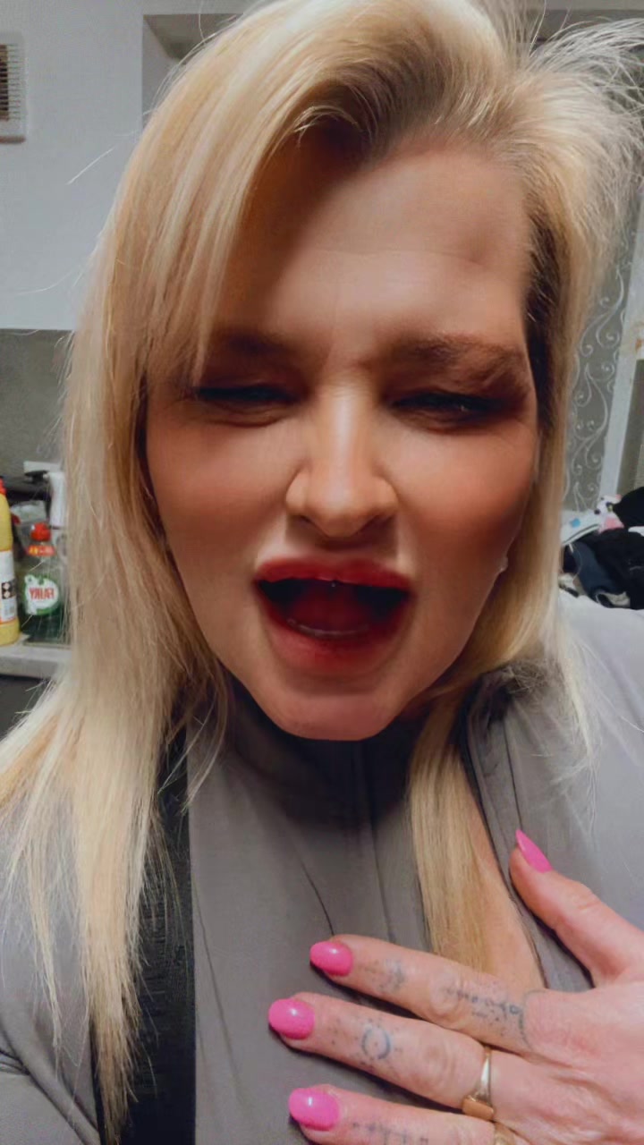 @nikki_19742