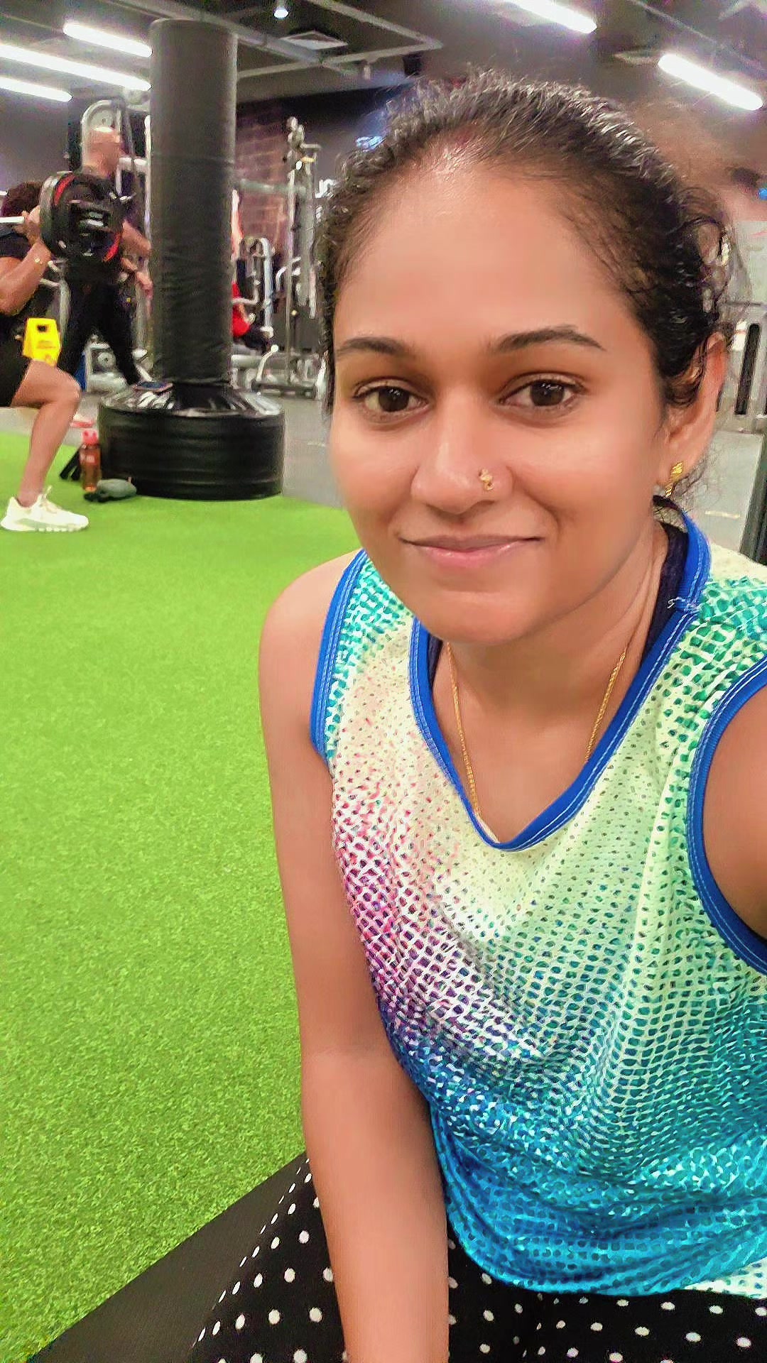 @ShanthaSara